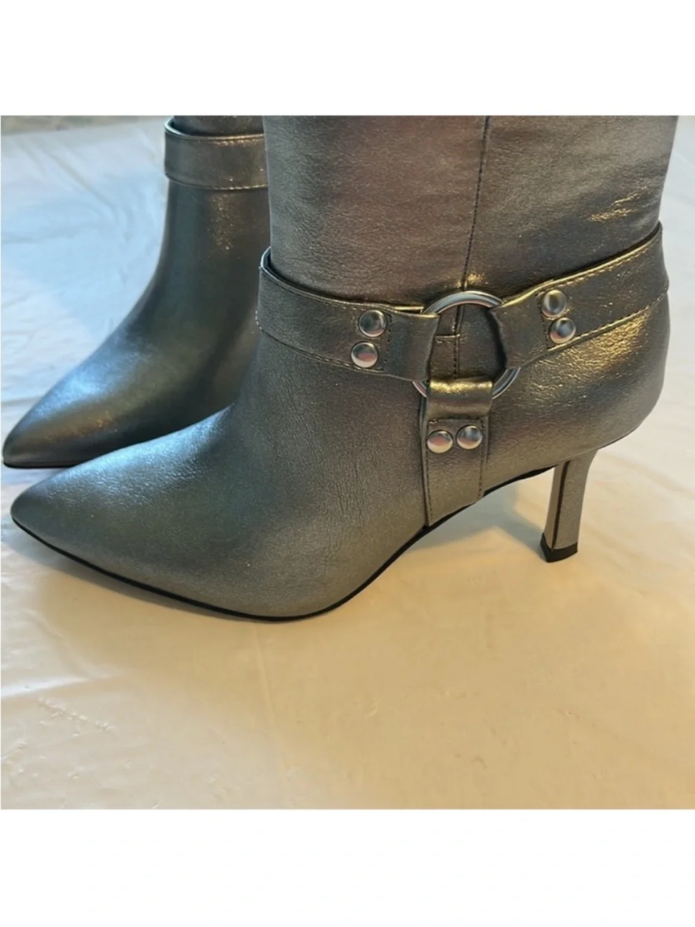Jessica Simpson 5.5 Booties Darnina Vegan leather Silver Ankle Stiletto Boot